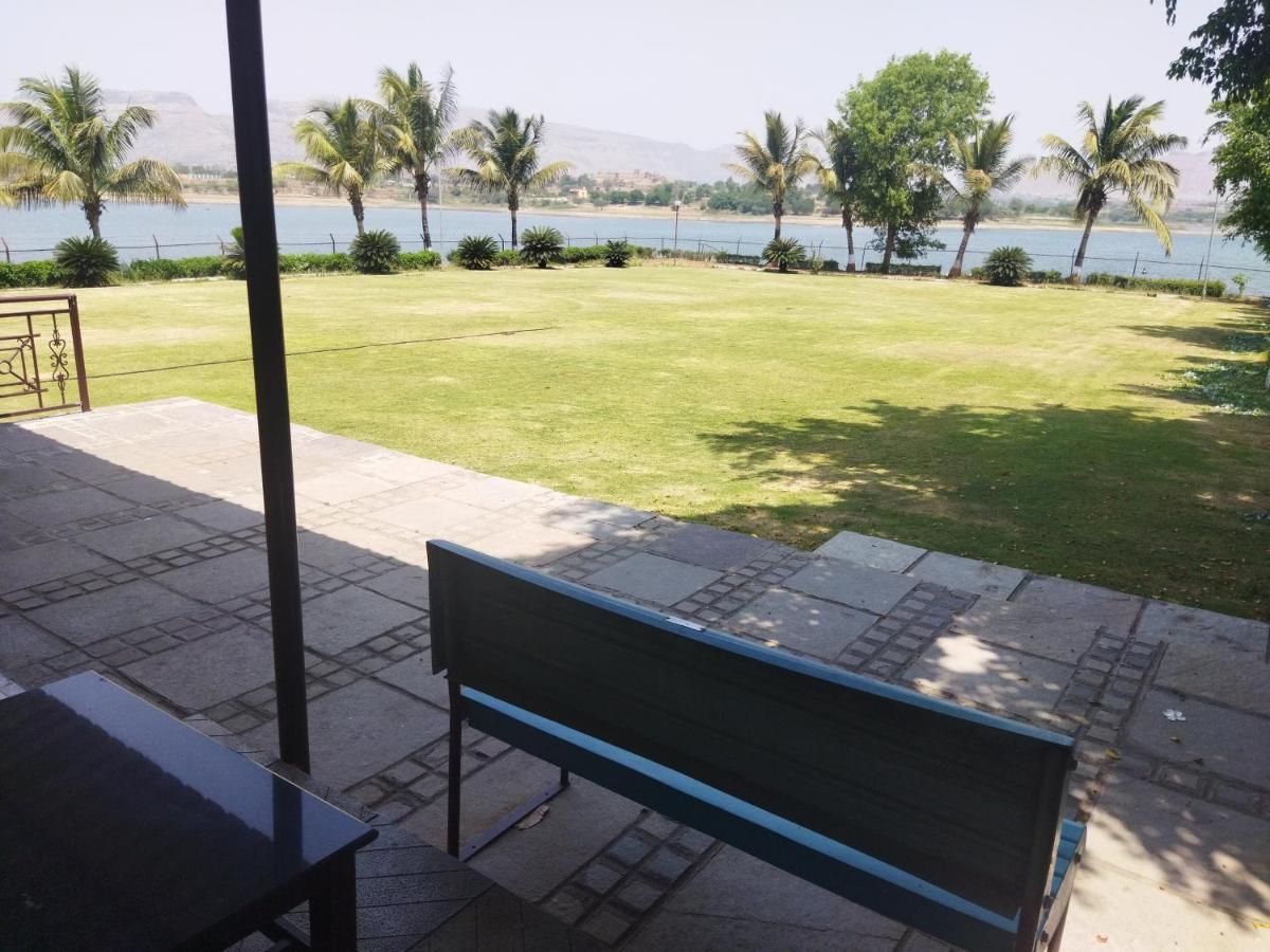 Savana Lake Resort Nashik Exterior foto